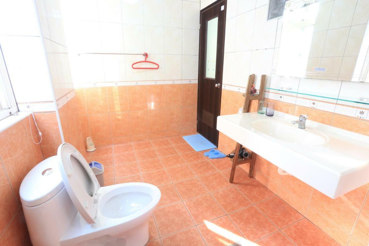 Вілла Downshifters House Tongluo Екстер'єр фото